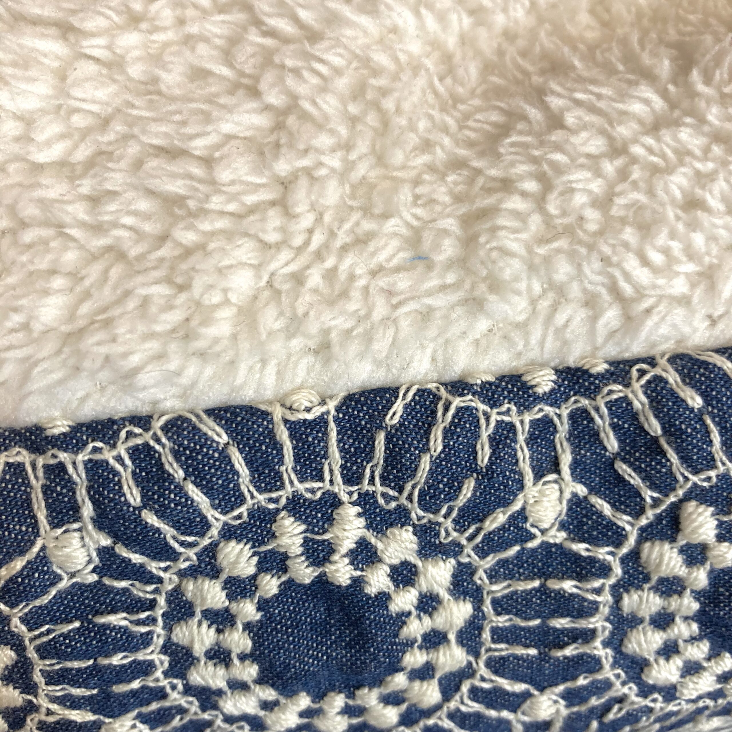 Yodi Body - Banane XXL bouclette